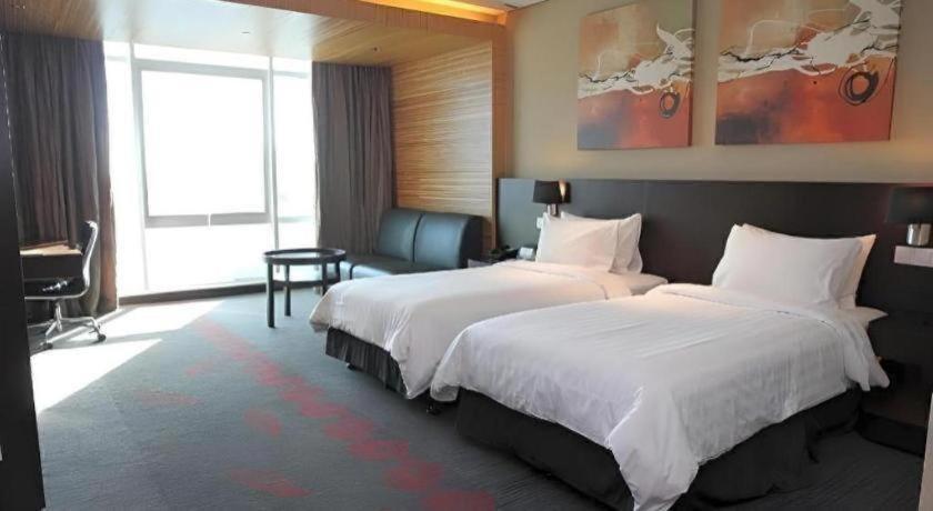 Grandis Hotels And Resorts Кота Кинабалу Екстериор снимка